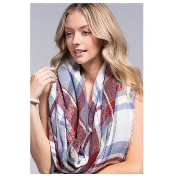 Bonfire Bliss Scarf - Picture 5 of 5